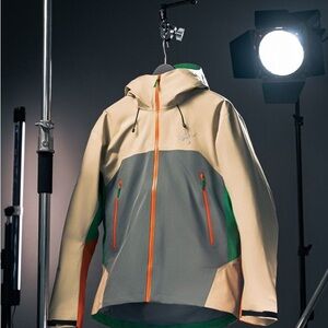 Arc'teryx Beige and Gray Performance Jacket